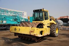 Single Drum Roller-2014 Bomag BW226 PDH-4 front left view- Al Marwan Machinery