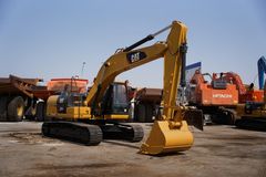 Caterpillar 323D3 Track Excavator 2020-Front-Left- Al Marwan
