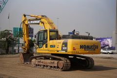 Used Komatsu PC300-8M0 Track Excavator 2018 | Al Marwan