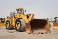 1988 Cat 992C Large Wheel Loader front right view| Al Marwan Machinery