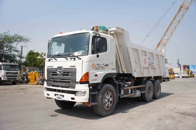 2018-hino-700-series-zs-4041-6x4-tipper-truck-front-left-view-tk-0394