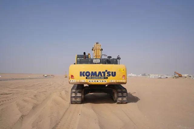 2019 Komatsu PC300-8M0 Track Excavator Rear View - EX-0419
