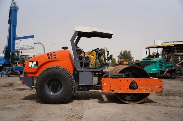 Hamm 311D Soil Drum Compactor 2020 right-side| Al Marwan