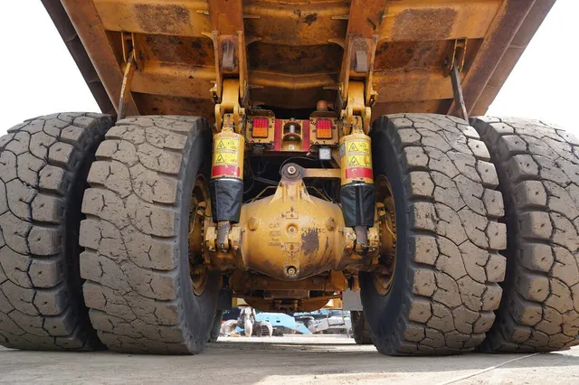2018 Cat 773E Rigid Dump Truck- undercarriage view-Al Marwan