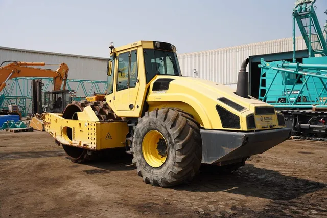 Single Drum Roller-2014 Bomag BW226 PDH-4 rear left view- Al Marwan Machinery