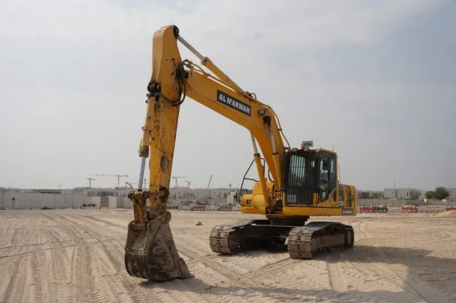 22-Ton Excavators for Rent | Al Marwan Machinery Rentals